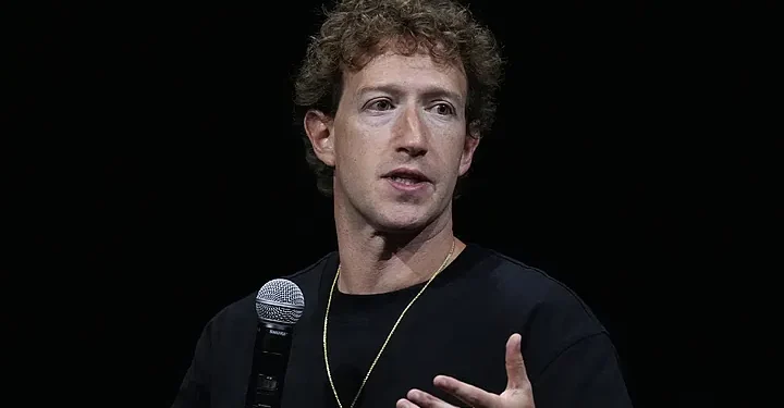 Mark Zuckerberg announces the date that will end mobile phones and is clear about their replacement: “It will be like with computers”
