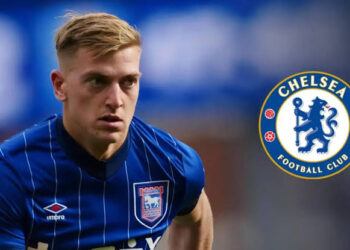 BREAKING NEWS: Chelsea Target Ipswich Striker Liam Delap  Chelsea are reportedly setting their sights on Ipswich Town striker Liam Delap as their latest forward target. According to Sky Sports, Delap has emerged as a key candidate after rating exceptionally high on the club’s advanced transfer metrics.  This comes after the Blues missed out on Napoli’s star forward Victor Osimhen, a top priority for many elite clubs, and chose to cool their interest in Newcastle United’s Alexander Isak due to undisclosed reasons.  Liam Delap, 21, has been in scintillating form for Ipswich this season, with his dynamic style of play, work rate, and clinical finishing drawing attention from some of the Premier League’s biggest clubs. Chelsea’s recruitment team, known for their data-driven approach to transfers, has identified Delap as a player with significant potential to fit into manager Mauricio Pochettino’s system.  While Chelsea have been actively rebuilding their squad with a focus on younger talents, the move for Delap would align with the club’s long-term vision of nurturing and integrating emerging stars into their first team. However, with Ipswich currently enjoying a strong campaign in the Championship, they are likely to demand a substantial fee for their prized asset.  Chelsea are expected to hold further talks with Ipswich in the coming weeks as the January transfer window approaches. Fans will be eager to see if Delap, the son of former Premier League player Rory Delap, can follow in the footsteps of other young strikers who’ve risen through the ranks to make a significant impact at Stamford Bridge.  Stay tuned for updates as this story develops.