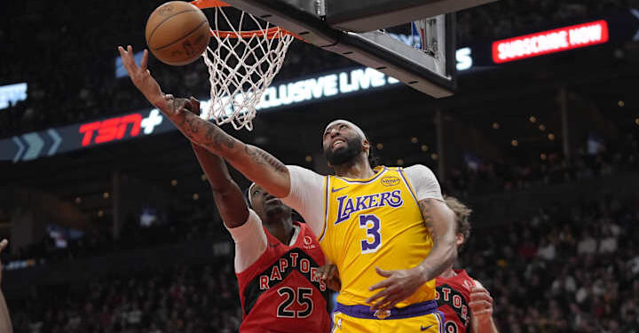 Anthony Davis Calls Out ‘Unacceptable’ Aspect of Lakers Game Plan in Win