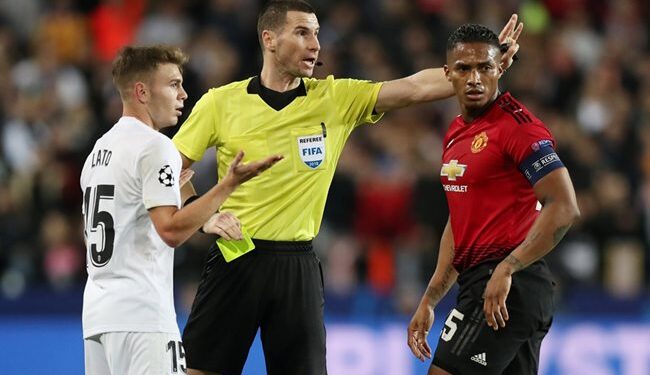 Скандал в българския футбол: Обвинения в манипулации срещу “Фамилия Домусчиеви