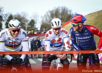 “Ze hebben al meer media-aandacht gekregen dan als we 10 wedstrijden hadden gewonnen” – Ontevredenheid onder collega-profs over de terugkeer van Van Aert en Van der Poel