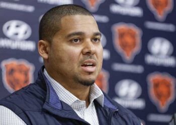Chicago Bears Ready for a Major Overhaul: Staff Changes and Player Trades Loom on the Horizon