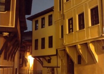 Няколко старинни места в Пловдив, които няма да избягате от ума си заради техните… вижте повече