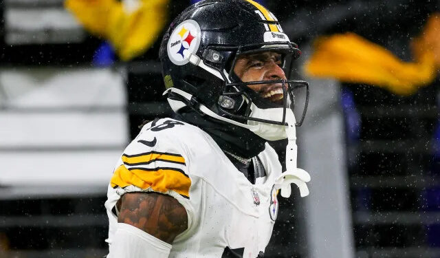 Fans react to Texans waiving former Steelers WR Diontae Johnson