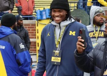 OFFICIAL REPORT:Top Recruit Signs with Michigan Wolverines, Shaking Up the SEC as the Youngest and Most Talented Prospect…