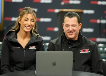 Sad News: Eldora Speedway Legend Tony Stewart Wife found… read more