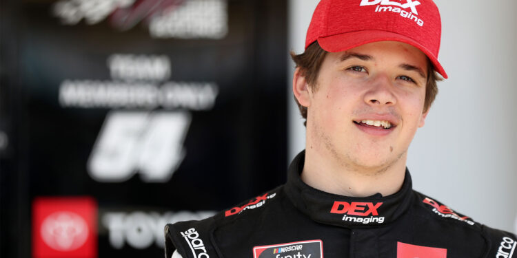 Congratulations 🎉🎉: NASCAR Driver Ricky Stenhouse Jr and his Girlfriend gave birth to bouncing Baby yesterday in….