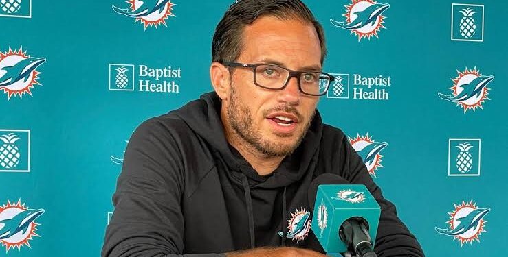 Breaking: On the eve of the 2025 season, Miami Dolphins head coach Mike McDaniel stunned the NFL world by announcing a massive roster overhaul, citing “unfinished business” and a relentless pursuit of…see more