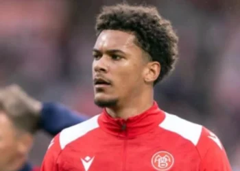 Accordo annullato: Sebastian Otoa ha rescisso il suo contratto con il Genoa CFC a causa di…