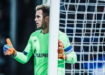 Alemannia Aachen schließt Vertrag für Schalke 04-Torhüter Ralf Fährmann ab – Fans feiern die sensationelle Verpflichtung