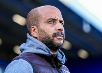 Rust in vrede: Coach Pascal Jansen is zojuist overleden, bevestigd als gevolg van zijn…