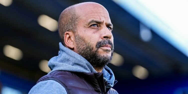 Rust in vrede: Coach Pascal Jansen is zojuist overleden, bevestigd als gevolg van zijn…