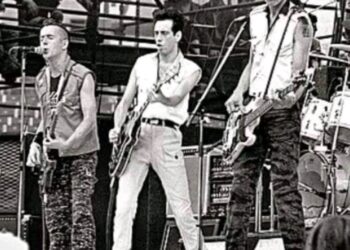 The Clash Returns: Legendary Punk Rockers Shock the World with New Album “Global Frequency”