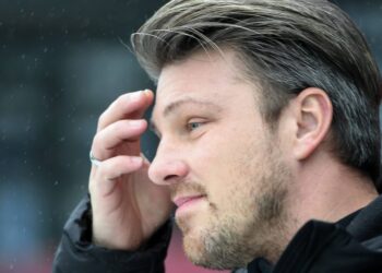 Schockierende Nachricht: FC Köln-Trainer stirbt mit nur 39 Jahren – Große Trauer im Verein