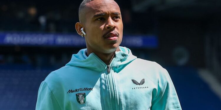 Josuha Guilavogui Waves Goodbye to Leeds United After Final Appearance at Elland Road