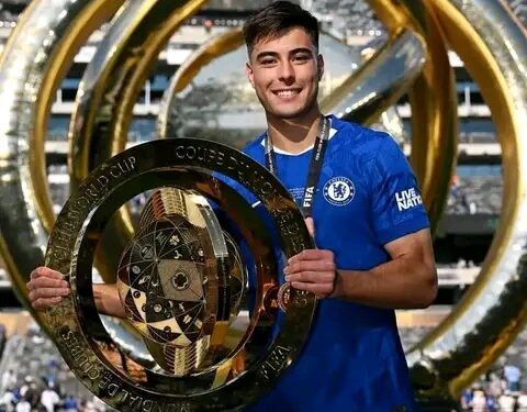 🚨 BREAKING NEWS:Borussia Dortmund Agree Loan Deal To Sign Anselmino From Chelsea 💛
