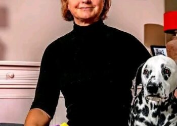 Corinne Poulidor Reflects on the Special Bond Between Mathieu van der Poel and His Grandfather Raymond Poulidor