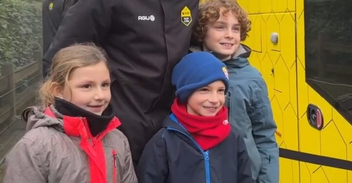 Onsterfelijke liefde voor Mathieu van der Poel: een kampioen wiens geest, hart en passie de jongere generatie inspireren en blijven schitteren tot aan de finish