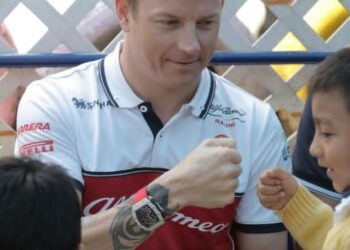 Unohtumaton jää: Kimi Räikkönen elää uudelleen legendaarisen F1-uransa upeimpia hetkiä