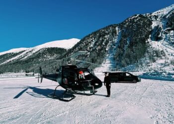 ”Kimi Räikkönen ja vaimo Minttu lähtevät romanttiselle lomalle – ansaitulle tauolle stressistä valmistautuessaan vastasyntyneeseen lapseensa”