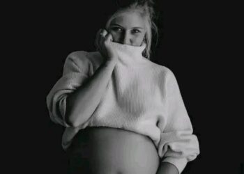 Een emotionele Wout van Aert verbreekt de stilte over de zwangerschapscomplicaties van zijn vrouw — “Het is moeilijker dan we dachten…”