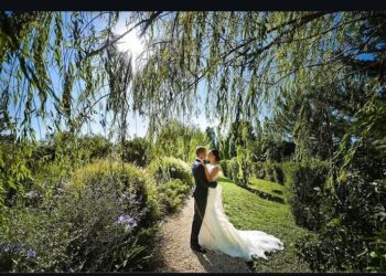 Yhä hullun rakastuneita – Kimi ja Minttu Räikkönen juhlivat jälleen yhtä vuotta särkymätöntä sidettä, loputonta naurua ja ajatonta rakkautta