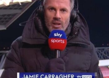 Jamie Carragher Rips into Manchester United’s Shaky Formation—Highlights the Contrast with Liverpool’s Set-Up Against Galatasaray.Fans are furious about what he said… full details below