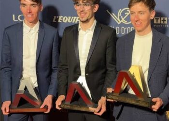 Podiums consécutifs : un jeune talent de 19 ans défie Pogačar et annonce la relève cycliste