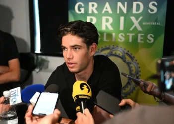 “‘Ik heb het allemaal aan jullie te danken’ — Wout van Aerts diepe dank aan fans en familie, gevolgd door een verrassende aankondiging”