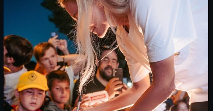 »Več kot medalje: Tadej Pogačar in Urška Žigart zaobljubljata veliko vračanja