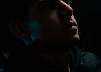 “Er is zojuist iets groots gebeurd – Wout van Aert kondigt een baanbrekende onthulling aan.”