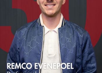 Remco Evenepoel envoie un message clair après sa distinction par Forbes : Pogačar ne l’effraie pas en 2026