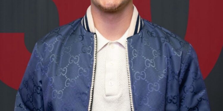 Remco Evenepoel envoie un message clair après sa distinction par Forbes : Pogačar ne l’effraie pas en 2026