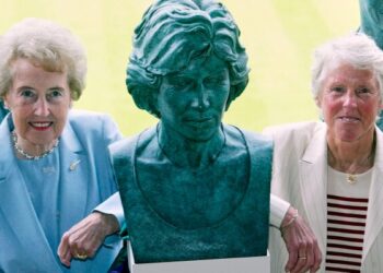 Britain Mourns a Tennis Queen: Angela Mortimer Barrett’s Legacy Lives On in Every Serve and Smile