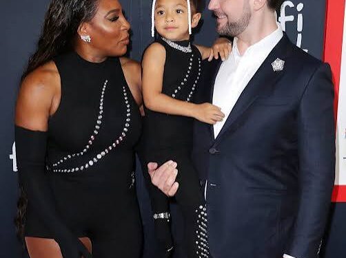 Controversy Erupts as Serena Williams Shatters Record — Supporters Call It Iconic, Others Disagree