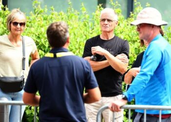 Emotionele oproep van Wout van Aert aan ouders maakt fans stil: ‘Ze verdienen meer dan we beseffen…’