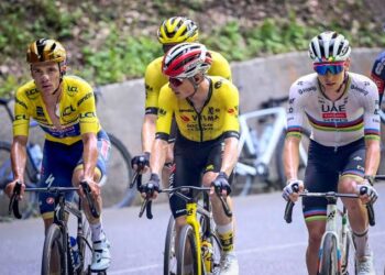 Classement 2025 : Les 10 cyclistes les mieux payés selon leur salaire, leurs performances et leur fortune  Vous n’allez pas croire qui est en tête…