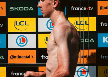 Neverjeten preobrat dogodkov: Tadej Pogačar razkriva odločitev, ki mu je spremenila življenje in je oboževalce pustila brez besed