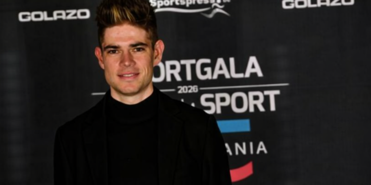 “2026: Gekroond op de grootste fietsavond van het jaar, wordt Wout van Aert geëerd als ‘s werelds beste wielrenner.”