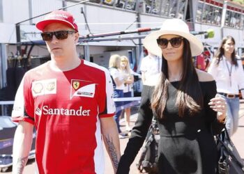 **‘Jäämies’ Lämmittää Suurempaa Varikkotiimiä: Onko Kimi Räikkönen Laajentamassa Perhettään Jälleen?