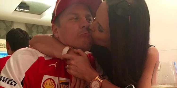 “Kolmen lapsen jälkeen kukaan ei odottanut tätä — Kimi Räikkönen’n rohkea päätös yllätti täysin hänen vaimonsa”