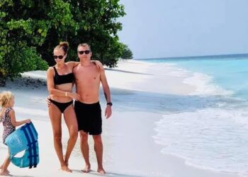 Fanien mielenkiinto ei laannu: Kimi Räikkösen yksityiset lomakuvat Mintun kanssa herättävät kohua verkossa