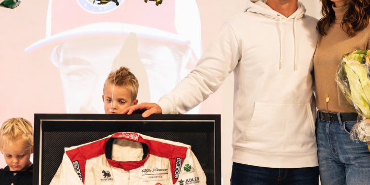 Astu Jäämiehen maailmaan 🏁 — Äärimmäinen Kimi Räikkönen -museo ja legendaarinen dokumenttikokemus, jota fanit ovat odottaneet!