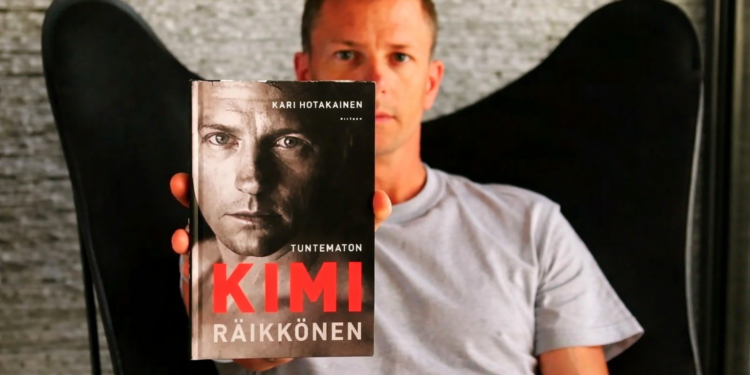 “Ei suodattimia, ei julkisuuspeliä — Kimi Räikkönenn räjähtävä kirja The Unknown Kimi Räikkönen paljastaa totuuden, jota hän ei koskaan sanonut ääneen!”