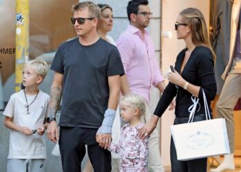 “Secrets Behind the Iceman — Kimi Räikkönen’s Rumored Past Relationships Resurface, Leaving Minttu Räikkönen at the Center of a Storm!”