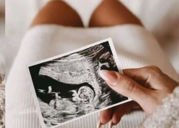 “Emotional Kimi Räikkönen Reveals His Wife’s Pregnancy Complications in a Candid Interview”