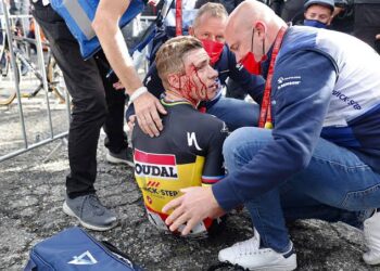 COUP DUR — Remco Evenepoel Forfait pour la prochaine course sur avis médical… Les fans craignent un problème plus grave !