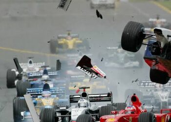 ”’METSARUS JOKA KADOSI…2005’ – Kimi Räikkösen lähes epäonnistunut kausi kummittelee edelleen Formula 1:n historiassa”