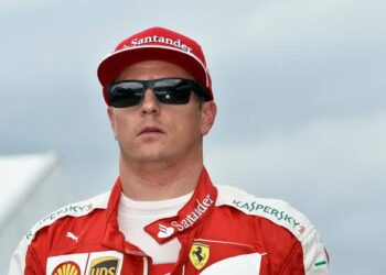 ”’REUNAN MESTARI – MUTTA MIHIN HÄN SIJAITSEE?’ – Kimi Räikkösen legendaarinen auton hallinta nostaa hänet F1:n kaikkien aikojen viiden parhaan lahjakkuuden joukkoon”