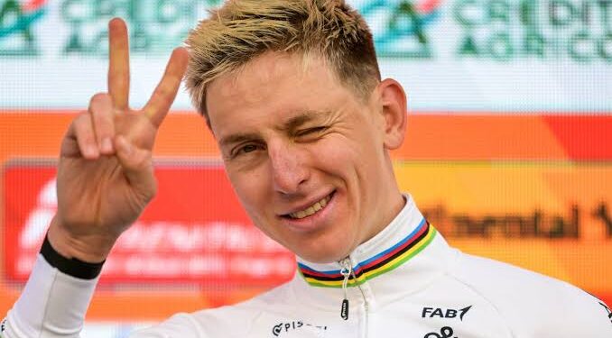 »‘ZAKAJ BI OPUSTILI DIRKO, KI JO SPREMLJAJO MILIJONI?’ – Tadej Pogačar se je s svojo odločitvijo, da izpusti Giro d’Italia, prepričal, da bo njegov načrt za Tour de France morda večji, kot so pričakovali.«